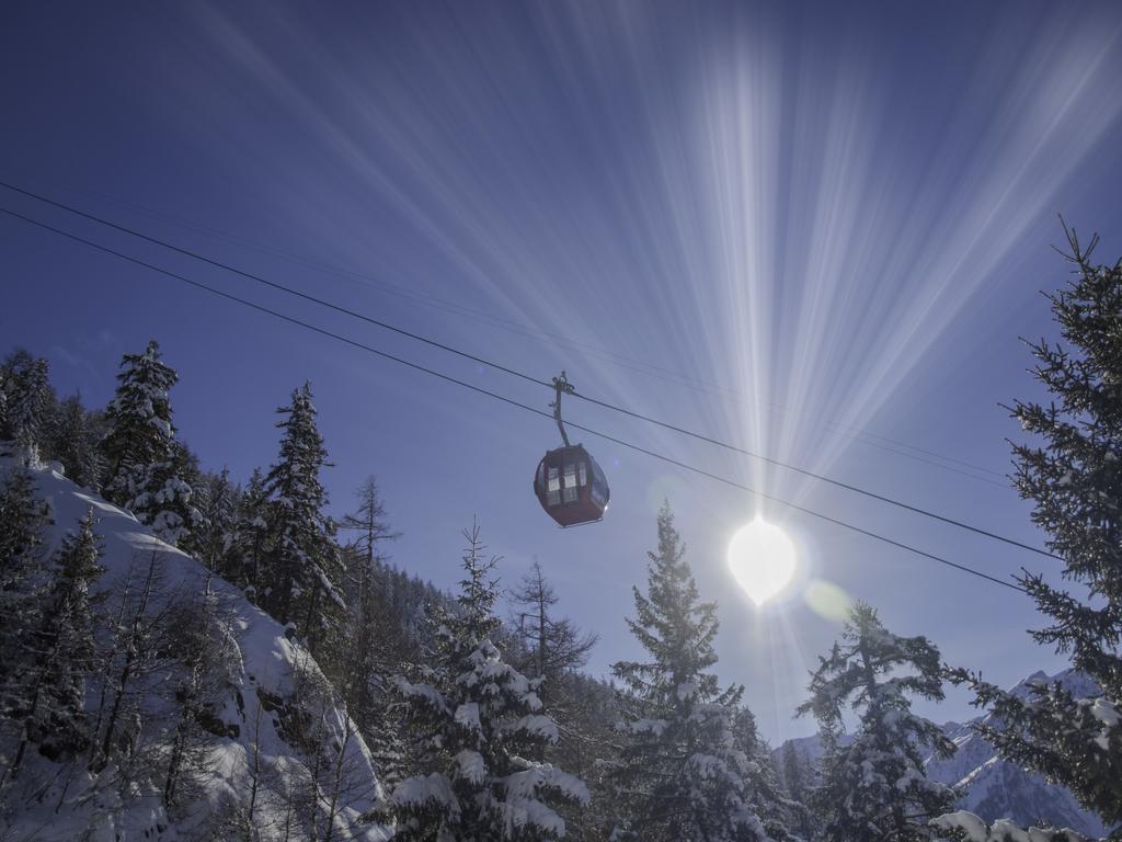 Chalet Skilift Rosswald Kültér fotó